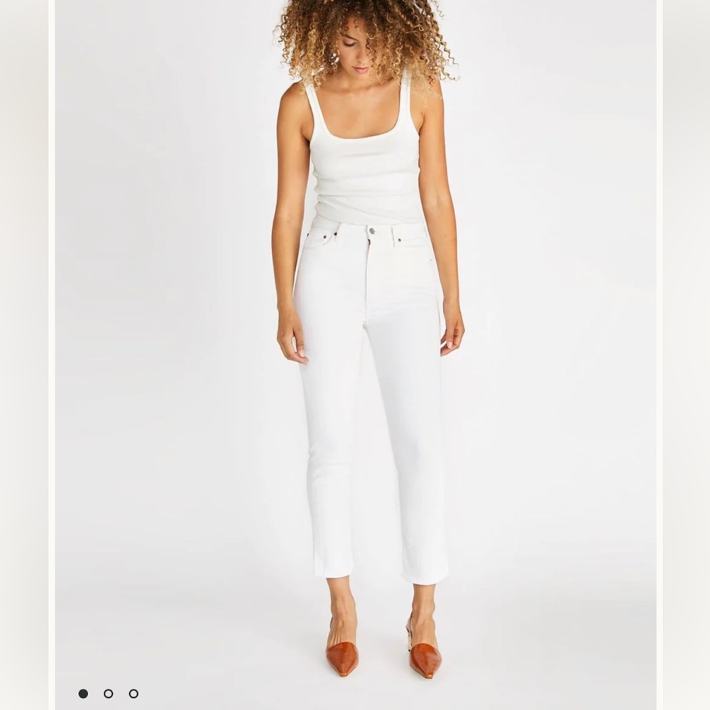 Etica Finn Slim Straight Ankle White jeans New without tags. Tags fell off.